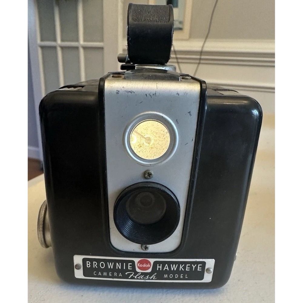 Kodak Brownie Hawkeye Camera‎ - Flash Model - 620 Film - Vintage  1953!  - Rare!